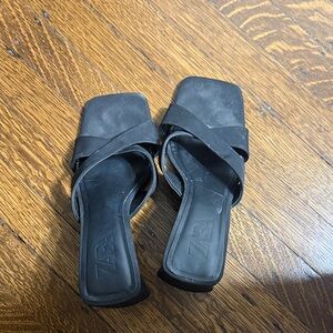 Zara Women's Elegant Black Sandals